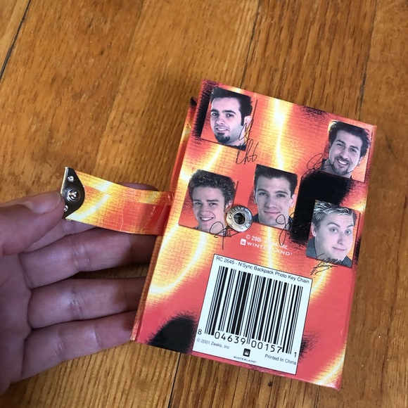 Vintage N’SYNC Mini Photo Album - Picture 6 of 8